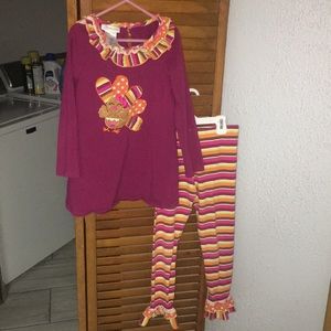 Two piece Thanksgiving themed girls outfit